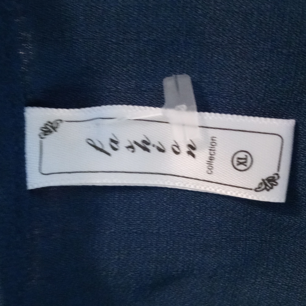 Fashion Collection Long Sleeve Tunic - Picture 5 of 6